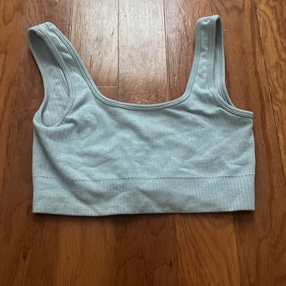Athletic Sports Bra - Picture 2 of 3